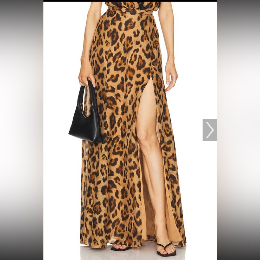 L'AGENCE Leopard-Print Maxi Skirt with High Side Slit - Tan/Brown/Black